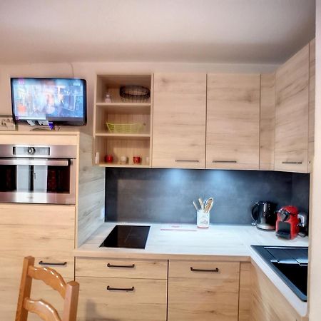 Apartamento Les Menuires: 2 Pieces, 4 Pers, Pied Des Pistes, Parking Gratuit - Fr-1-178-100 Saint-Martin-de-Belleville Exterior foto